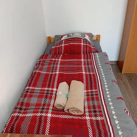 - 3-room 7 Guests *