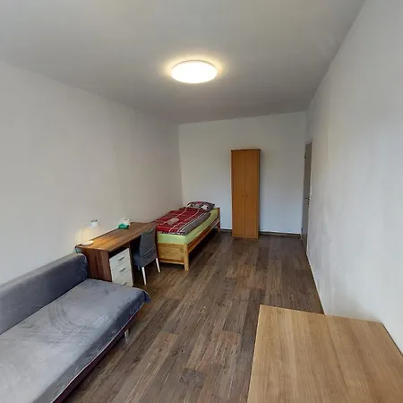 - 3-room 7 Guests Apartmán Prešov
