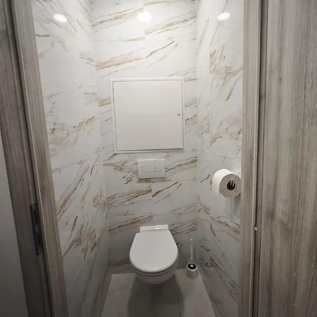 Apartamento Súkromný apartmán - 7 hostí, rýchle Wi-Fi, kuchyňa *