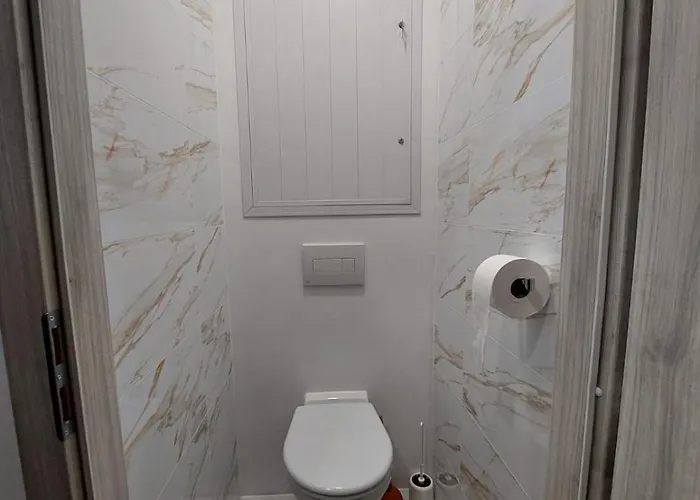 Utulne A Cenovo Dostupne Ubytovanie V Presove - Smart Tv, Wi-Fi, Voyo, Plne Vybavena Kuchyna, Pracka, Susicka, Bezplatne Parkovanie, Vyhodne Dlhodobe Pobyty アパート *