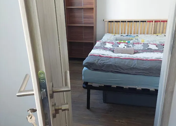 アパート Utulne A Cenovo Dostupne Ubytovanie V Presove - Smart Tv, Wi-Fi, Voyo, Plne Vybavena Kuchyna, Pracka, Susicka, Bezplatne Parkovanie, Vyhodne Dlhodobe Pobyty